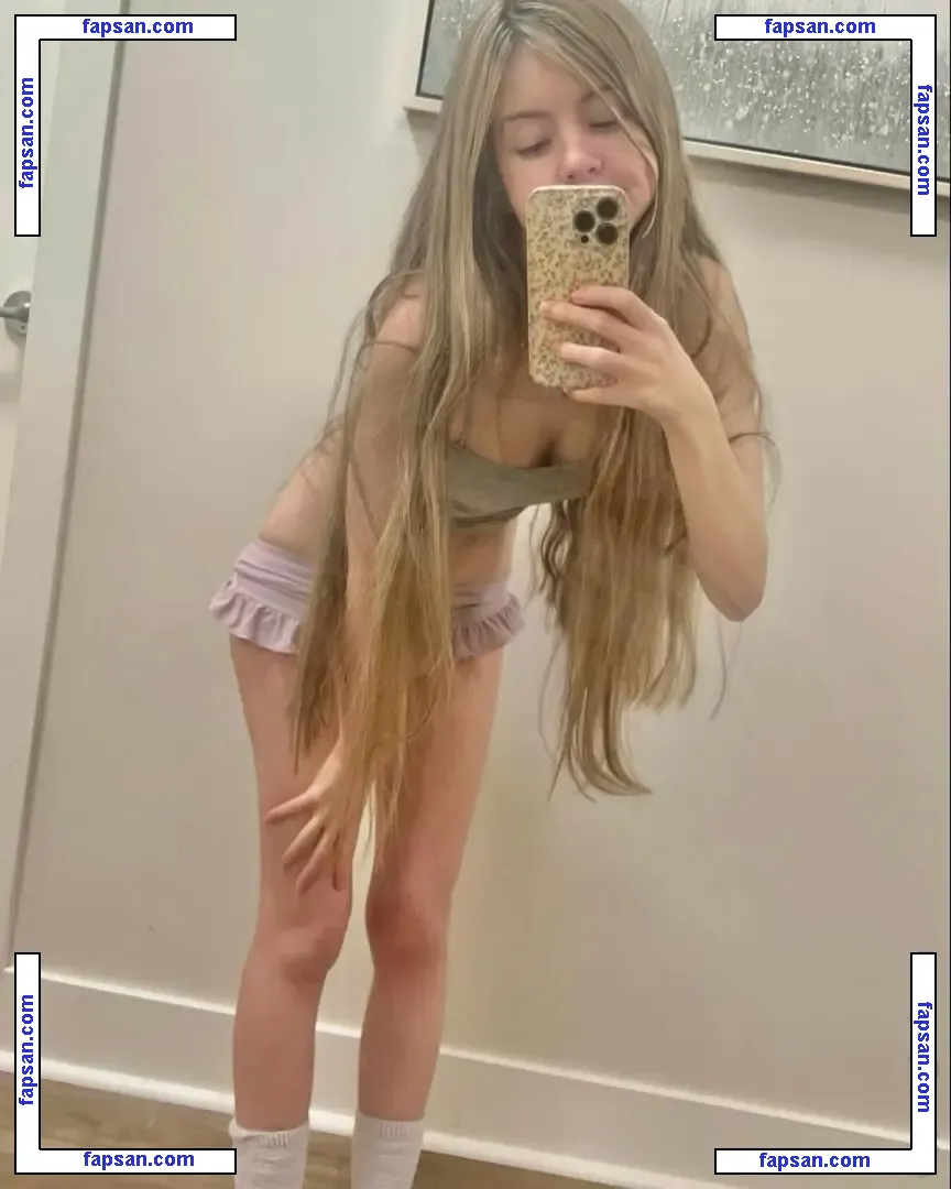 x_snowiex_x nude photo #0001 from OnlyFans