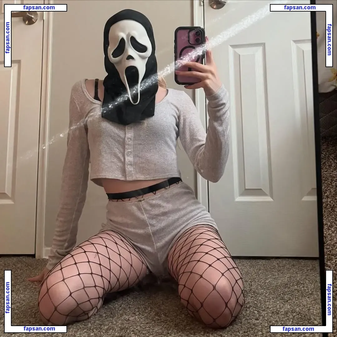 xsinnybunsx nude photo #0003 from OnlyFans
