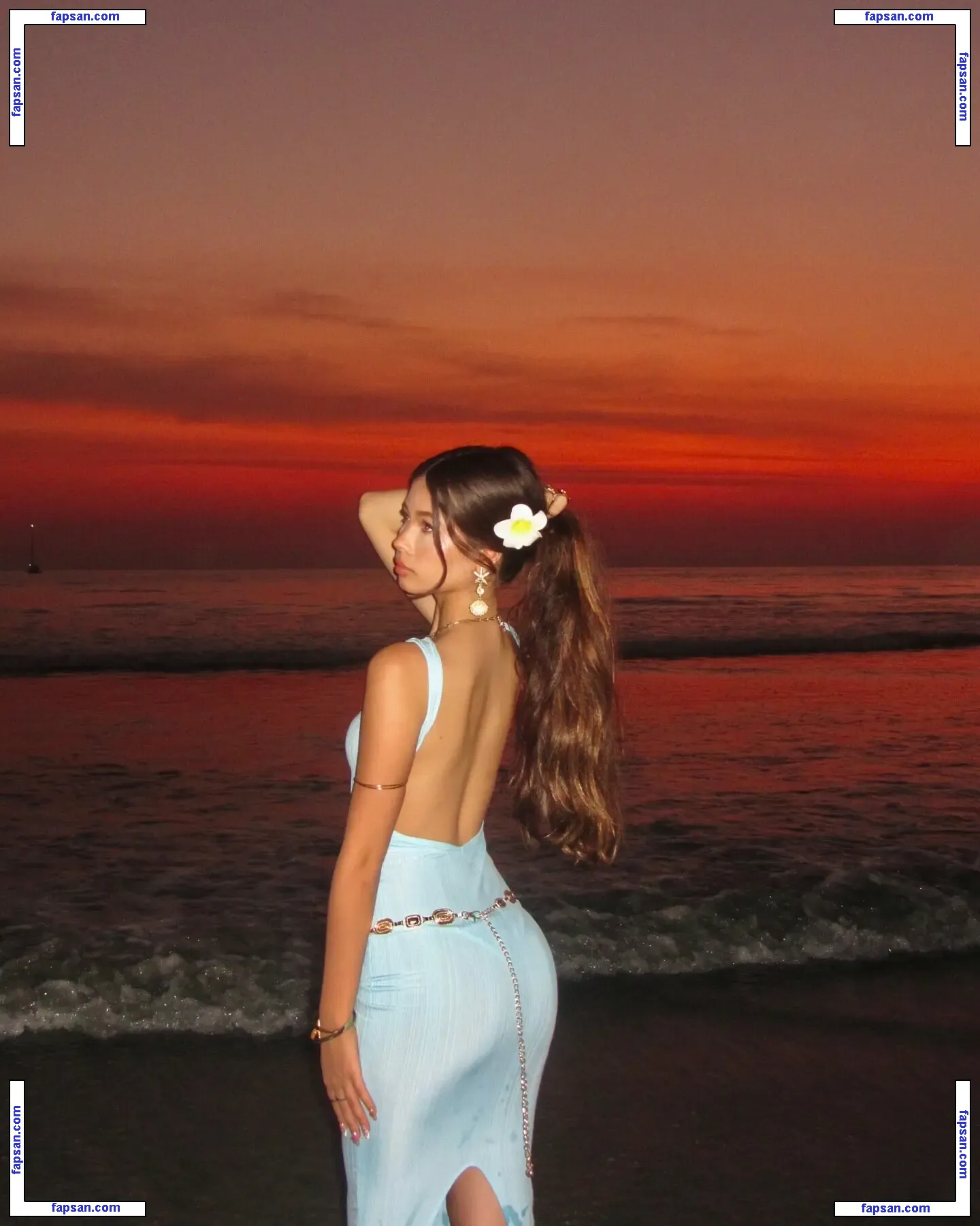 xsophiapriceyx nude photo #0001 from OnlyFans