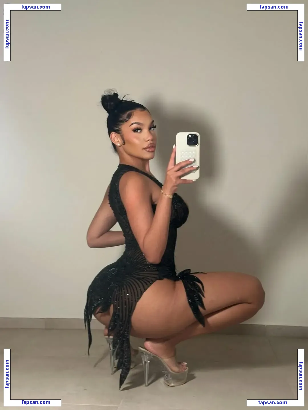 xttiona голая фото #0124 с Онлифанс