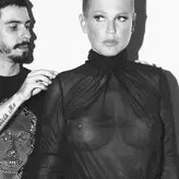 Xuxa Meneghel голая #0019