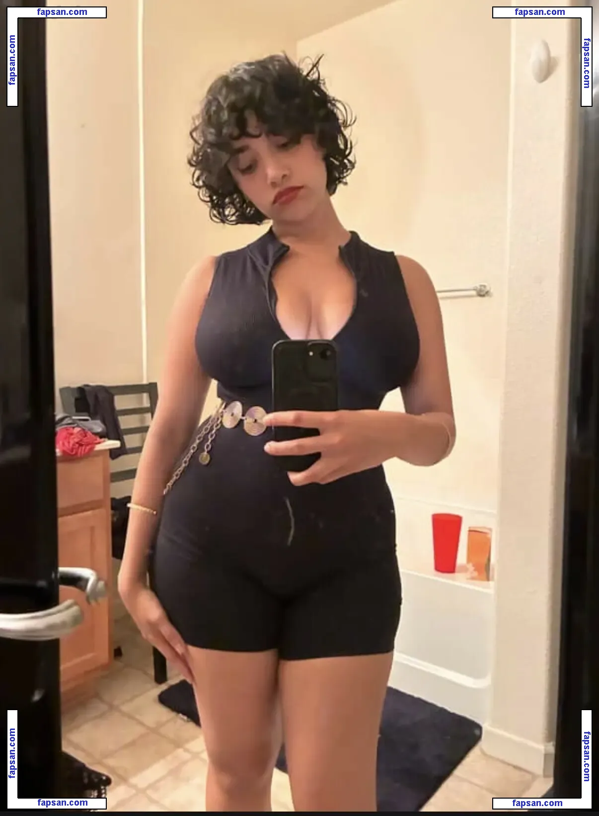 xx.midna nude photo #0018 from OnlyFans