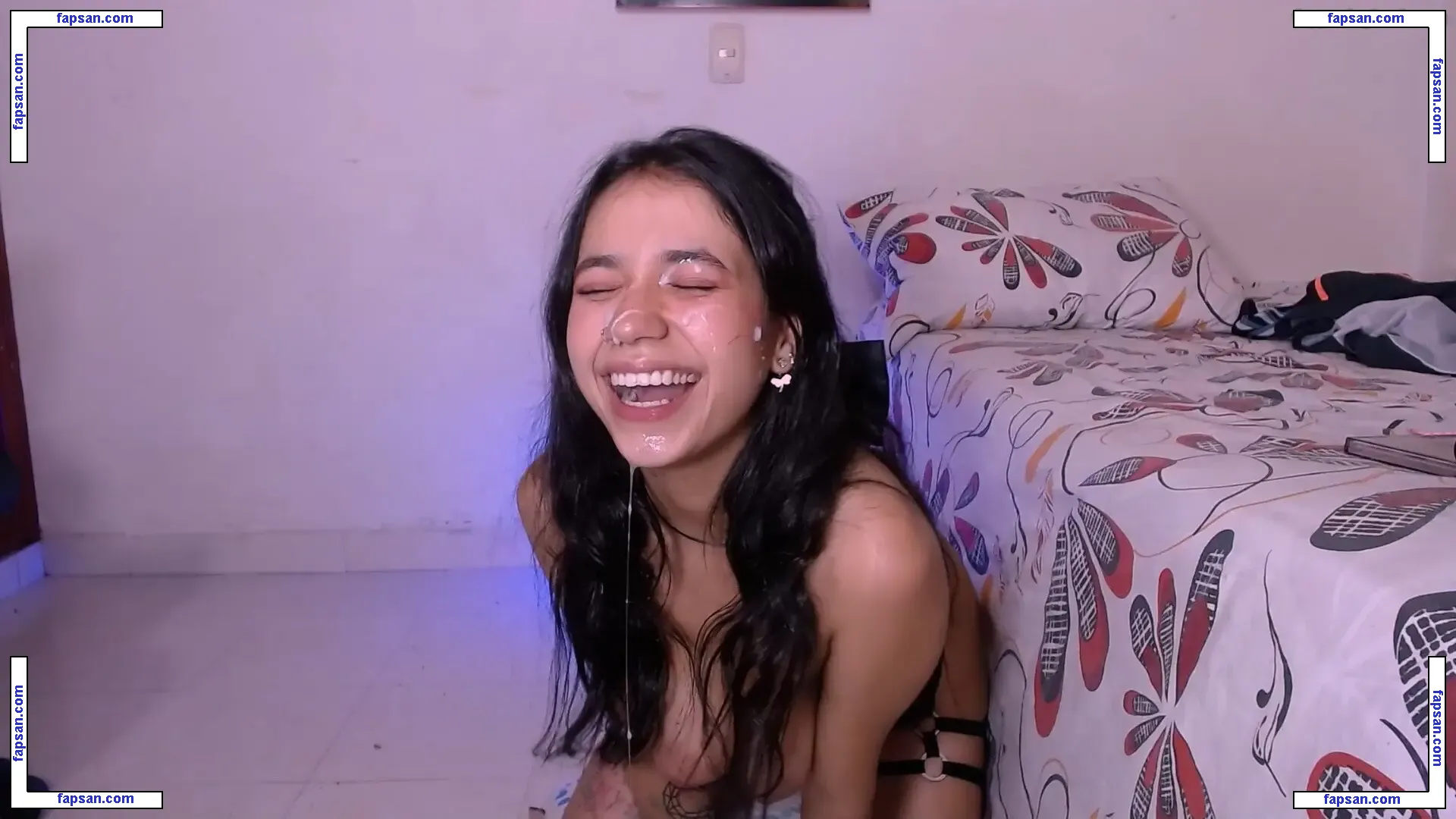 xx_x_mg nude photo #0008 from OnlyFans