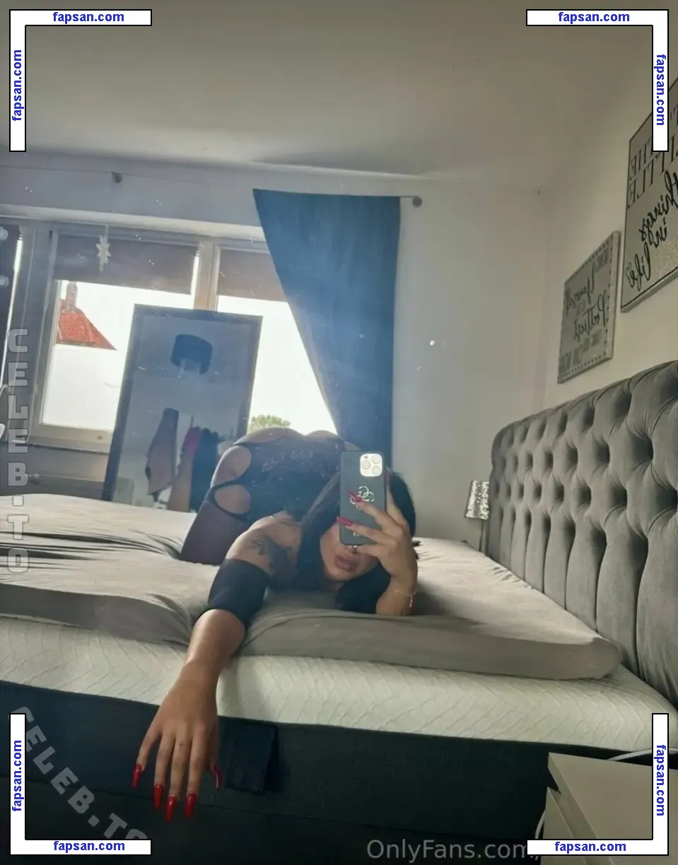 xxDragana nude photo #0011 from OnlyFans