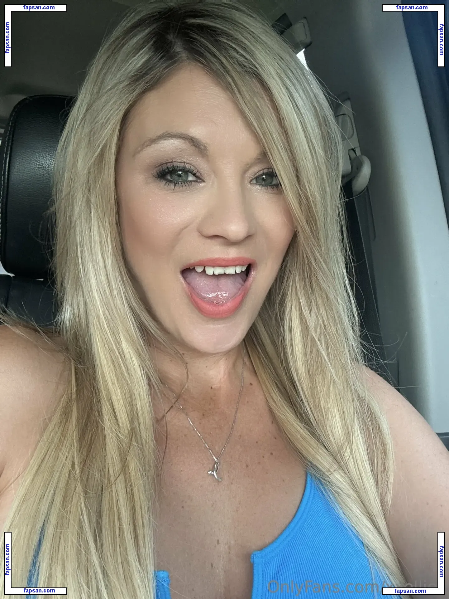 xxelliex nude photo #0128 from OnlyFans