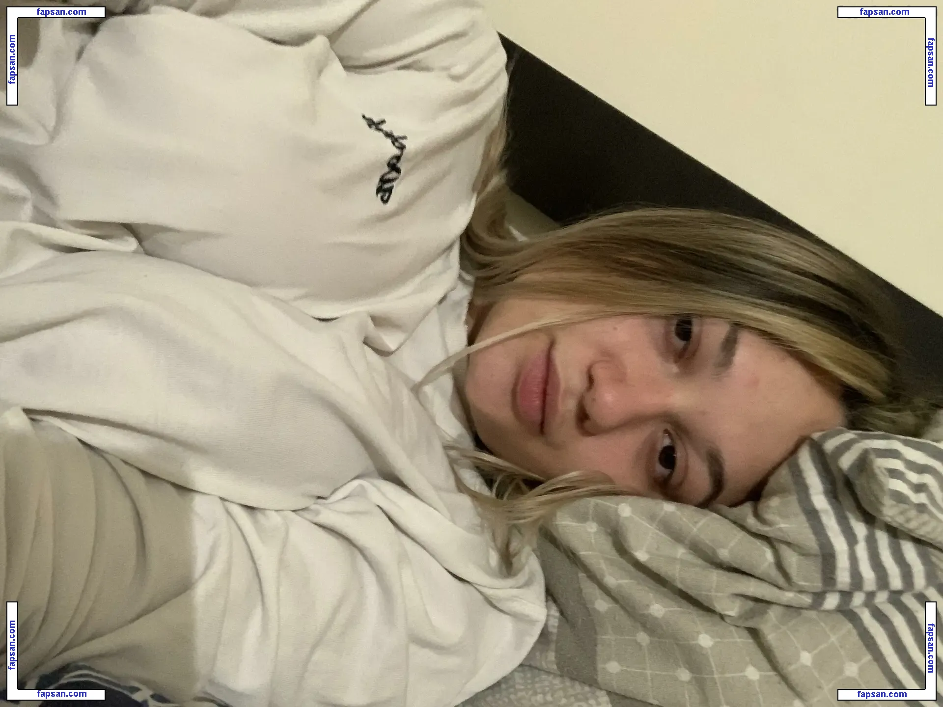 XxkityxX nude photo #0001 from OnlyFans