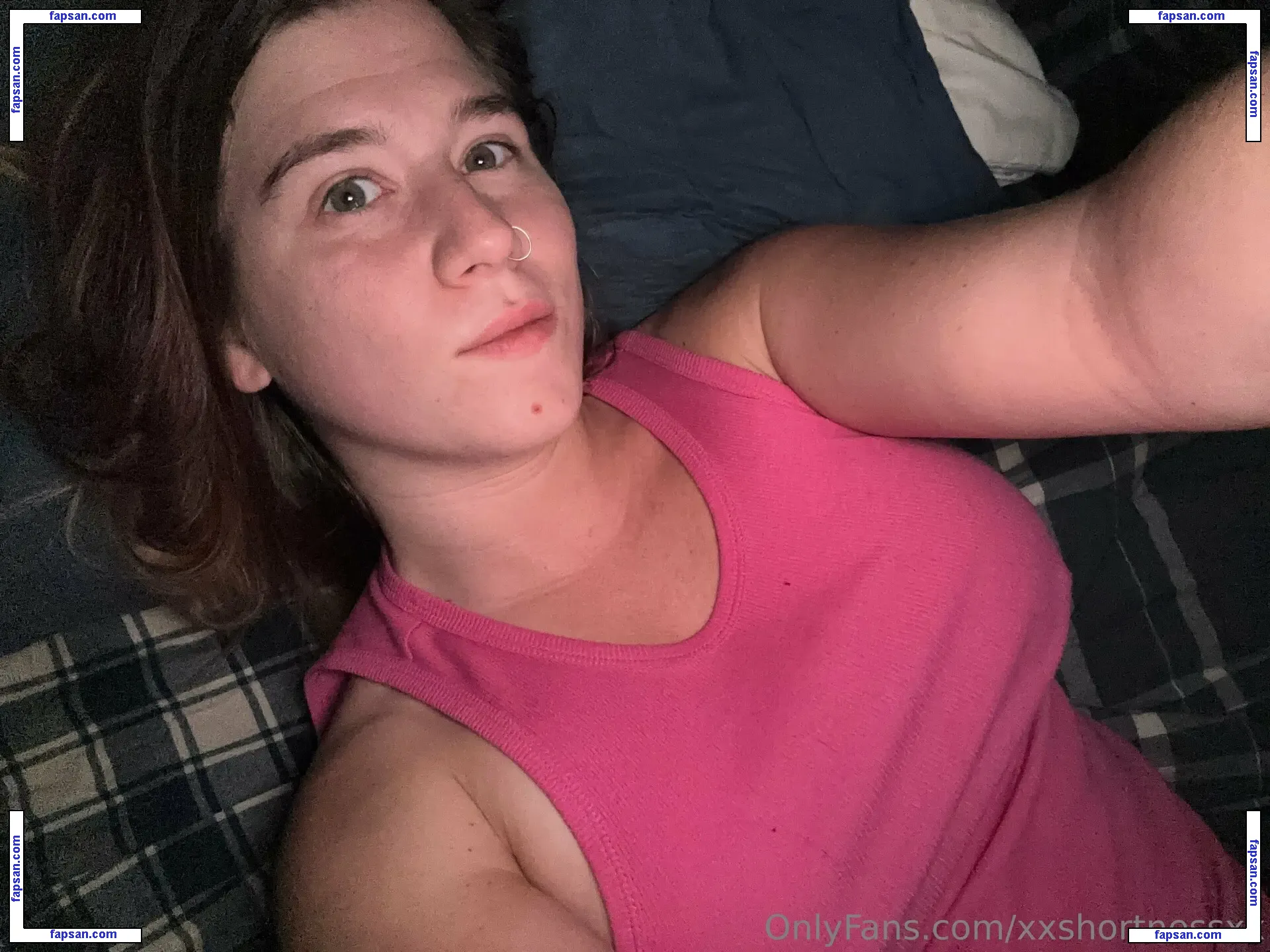 xxshortnessxx nude photo #0064 from OnlyFans