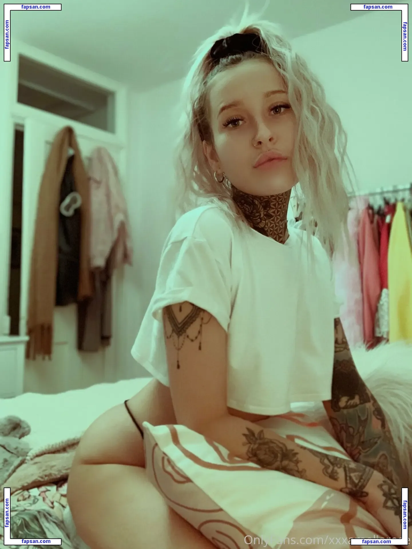 xxxameliarose nude photo #0019 from OnlyFans