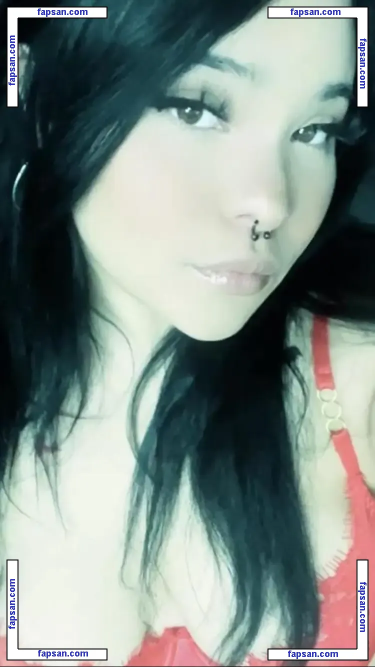 xxxbeachgothhxxx nude photo #0003 from OnlyFans
