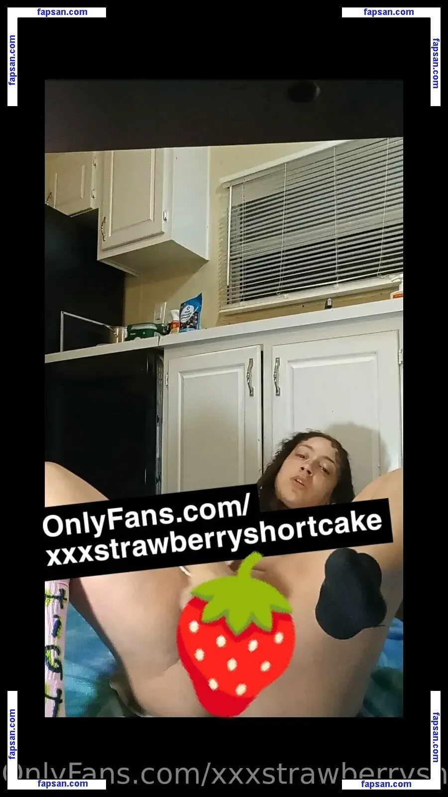 xxxstrawberryshortcake nude photo #0032 from OnlyFans