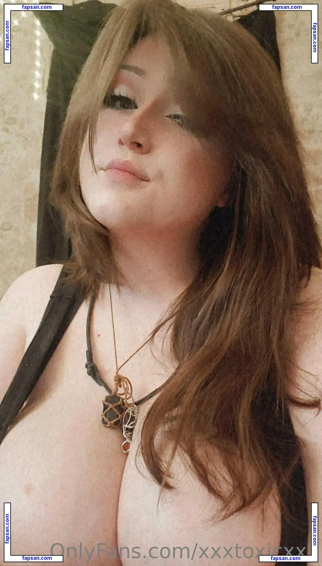 xxxtoxicxxx nude photo #0006 from OnlyFans