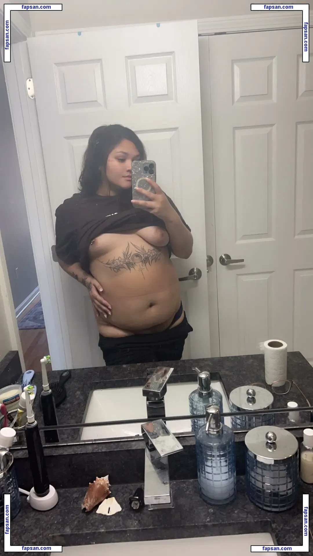 Xyzprincessxo nude photo #0040 from OnlyFans