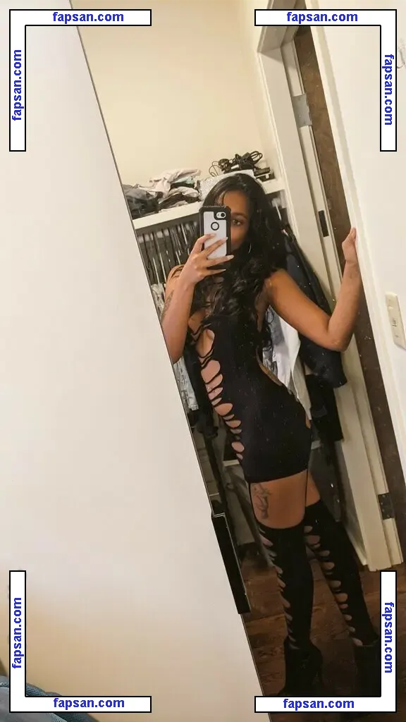 xzaramx nude photo #0006 from OnlyFans