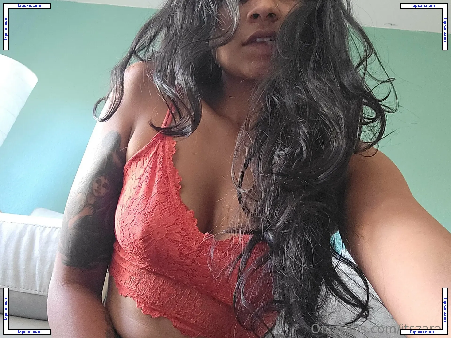 xzaramx nude photo #0008 from OnlyFans