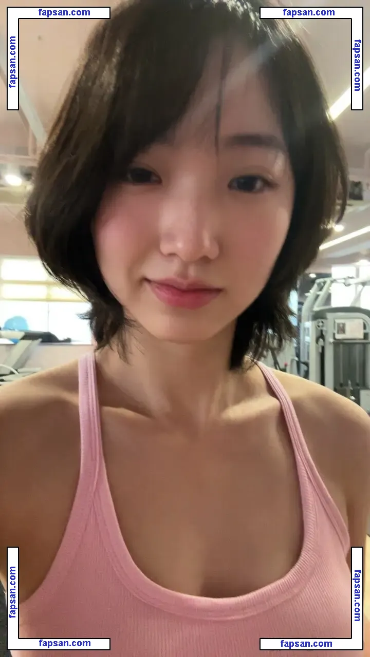 ya36088 nude photo #0009 from OnlyFans