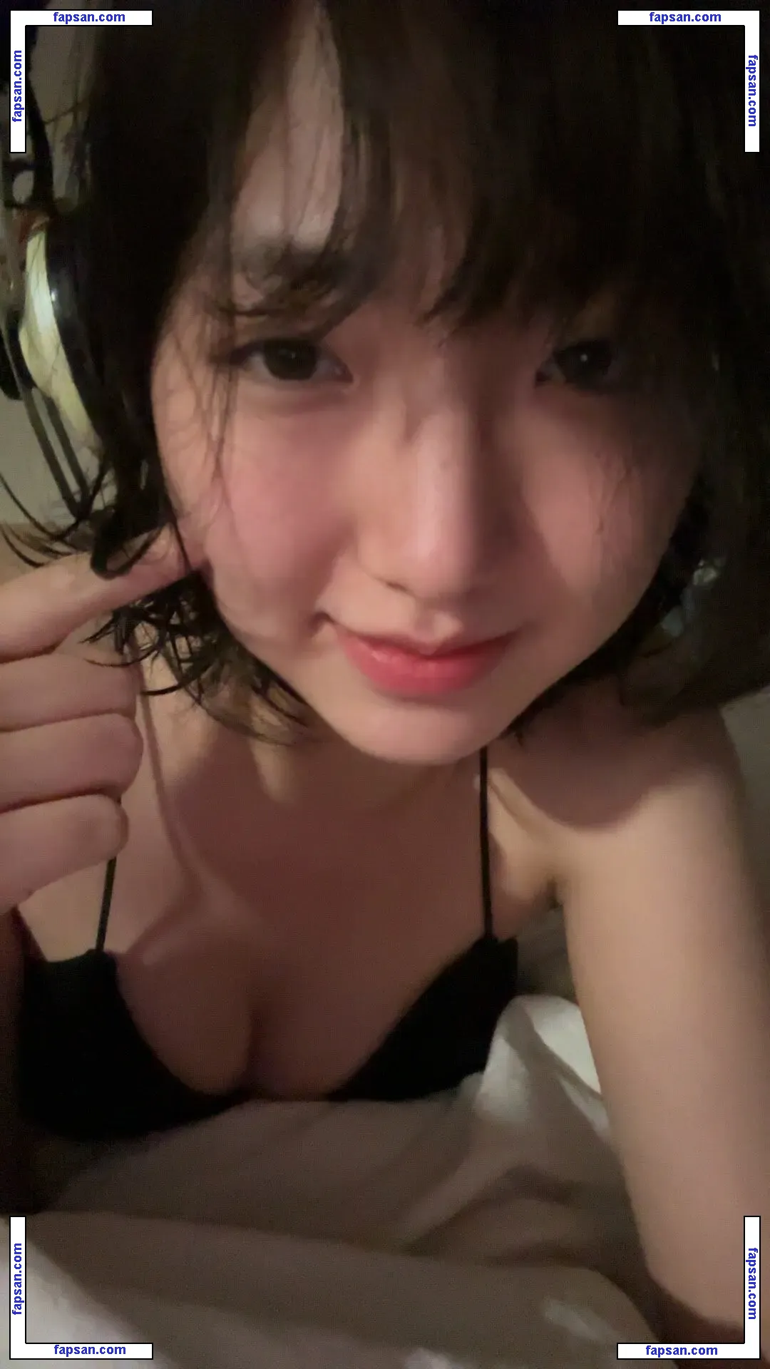 ya36088 nude photo #0013 from OnlyFans