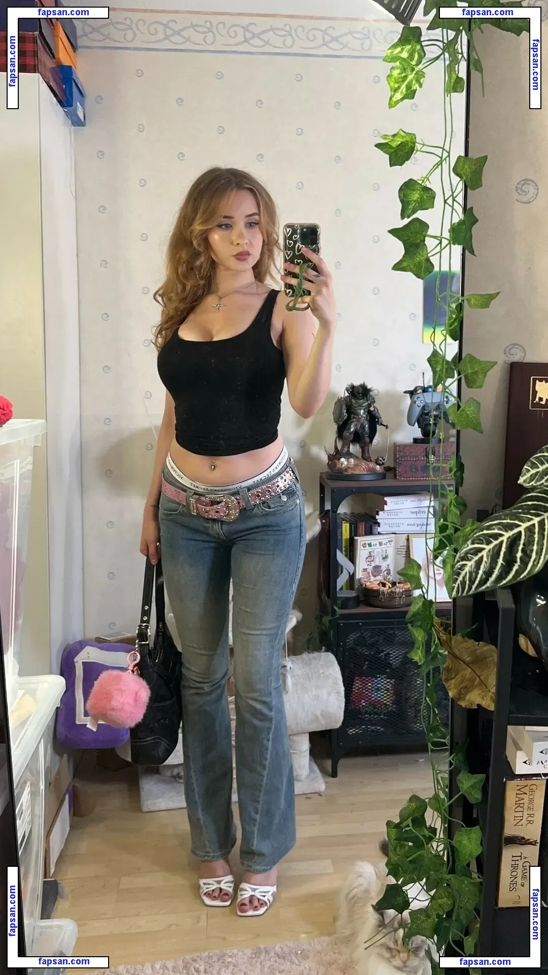 yaboielina nude photo #0241 from OnlyFans