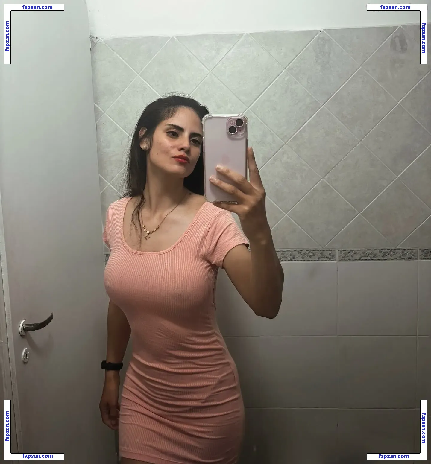 Yae Medina nude photo #0003 from OnlyFans