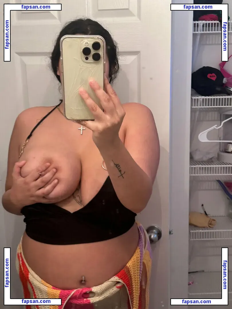 _yagirlmels голая фото #0003 с Онлифанс