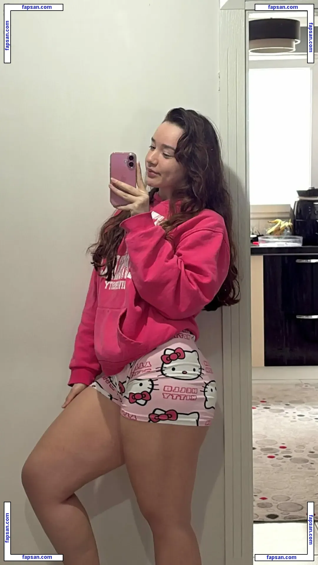 Yağmur Şimşek nude photo #0088 from OnlyFans