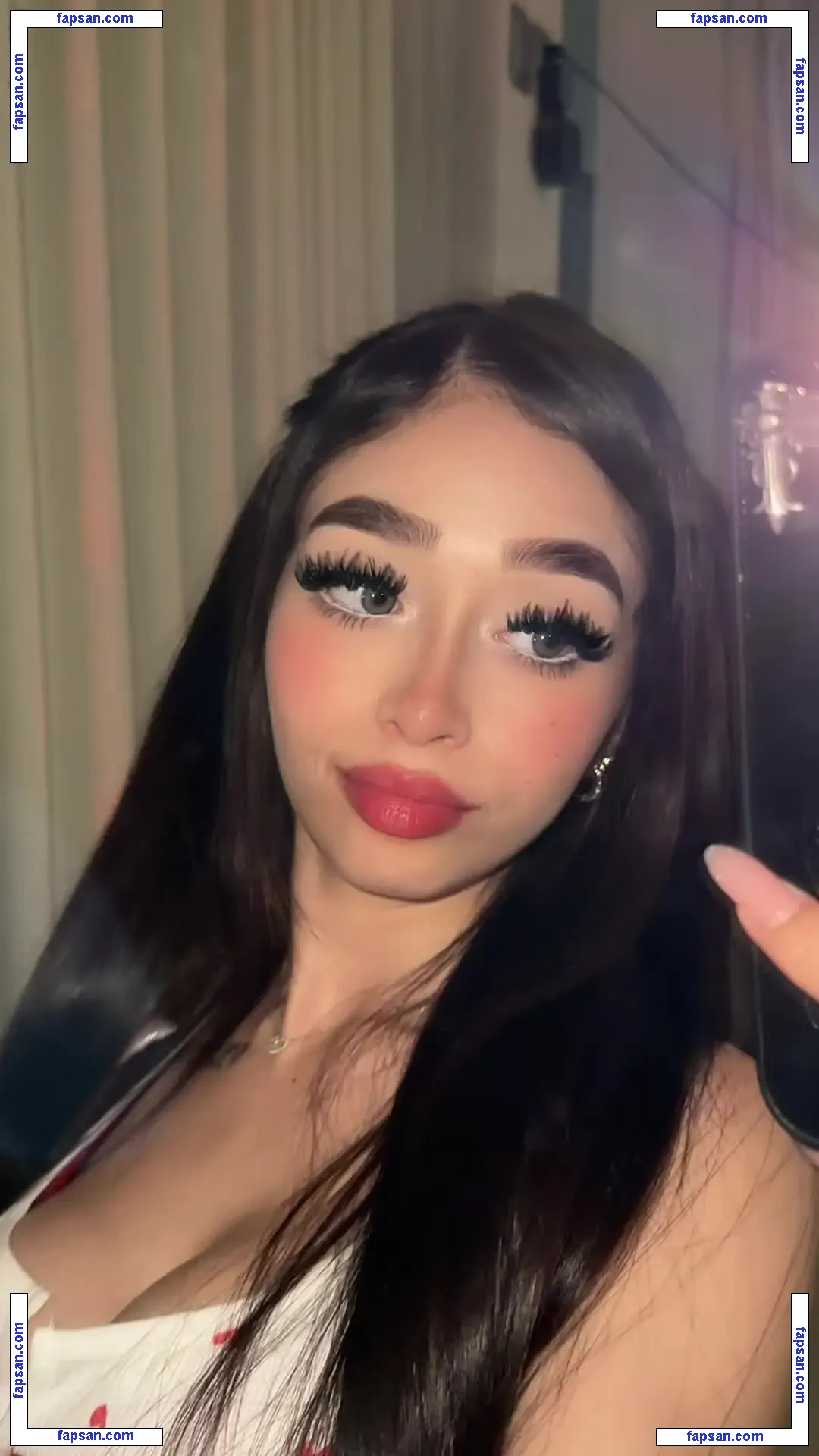 Yajana Cano nude photo #0016 from OnlyFans