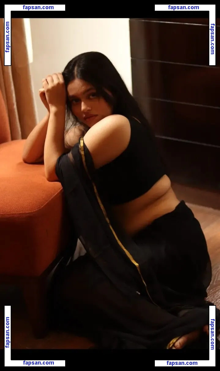 Yajna Seni nude photo #0114 from OnlyFans