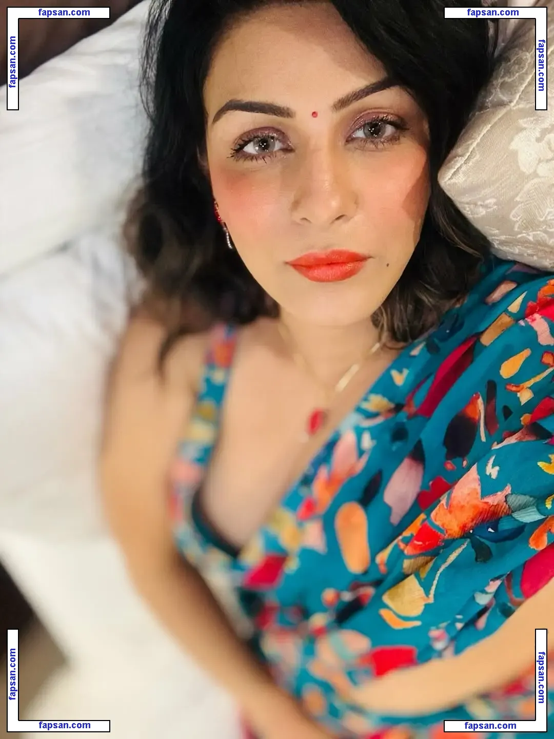 Yamini Malhotra голая фото #0002 с Онлифанс