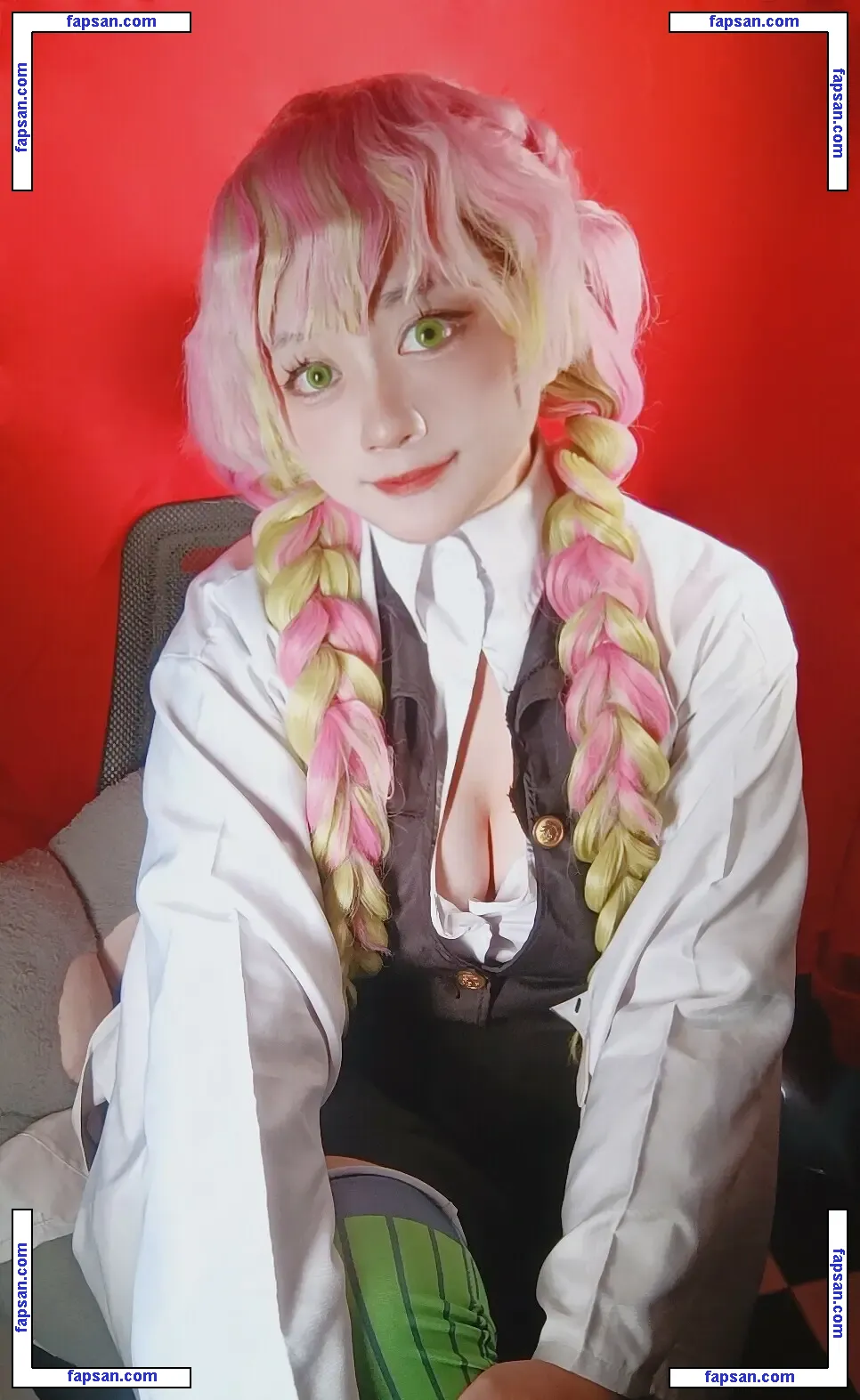 Yanazarashi nude photo #0015 from OnlyFans