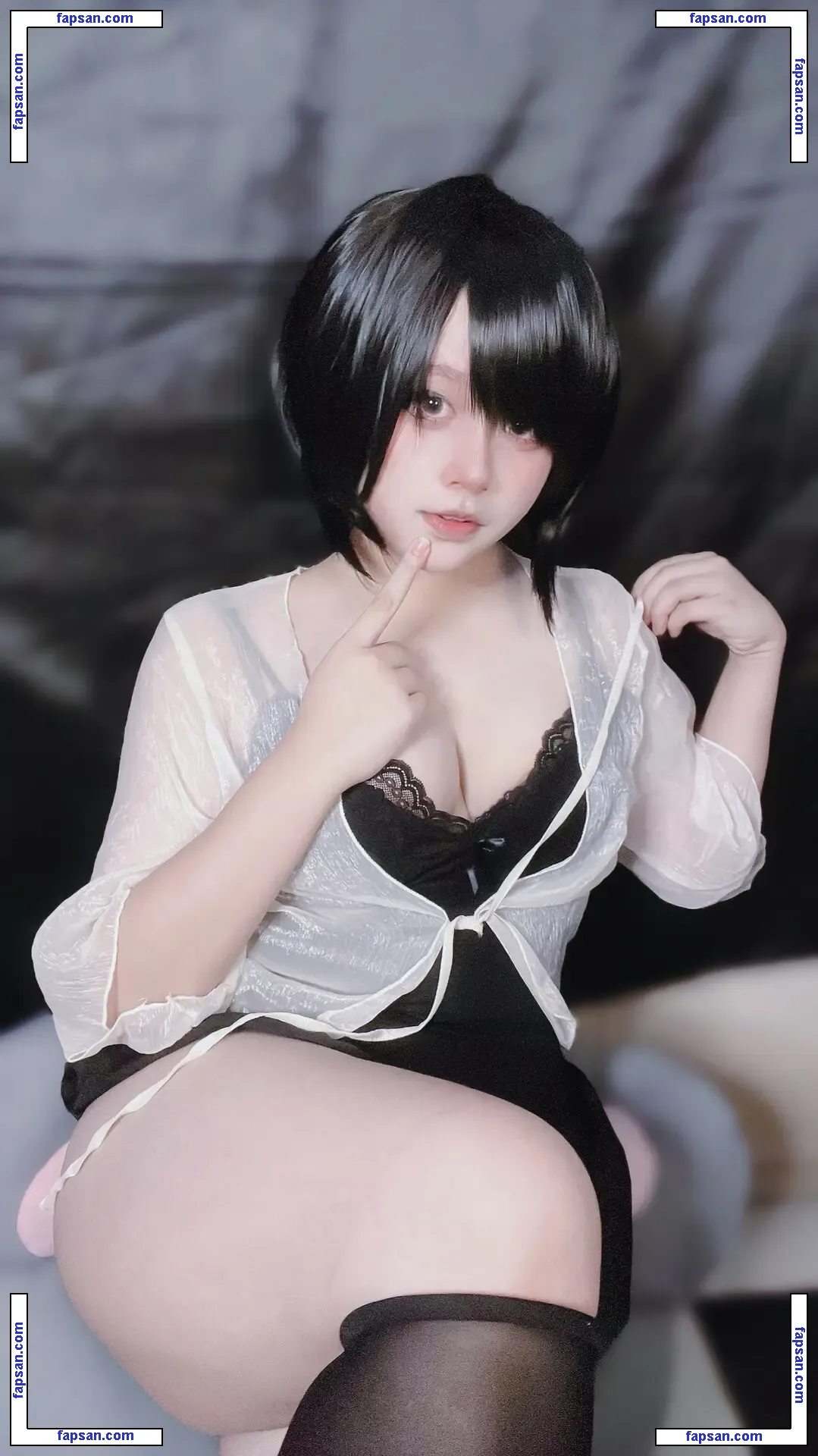 Yanazarashi nude photo #0037 from OnlyFans