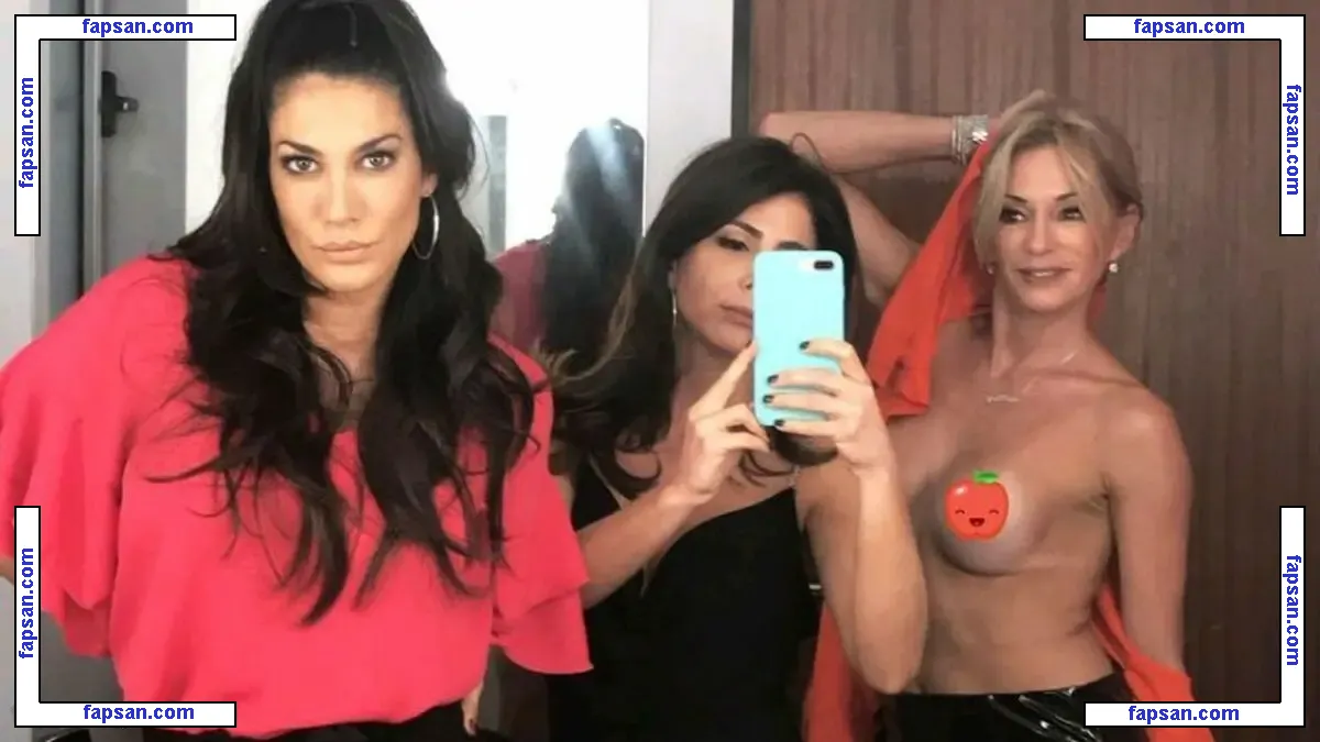 Yanina Latorre nude photo #0014 from OnlyFans