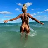 Yanina Latorre nude #0002