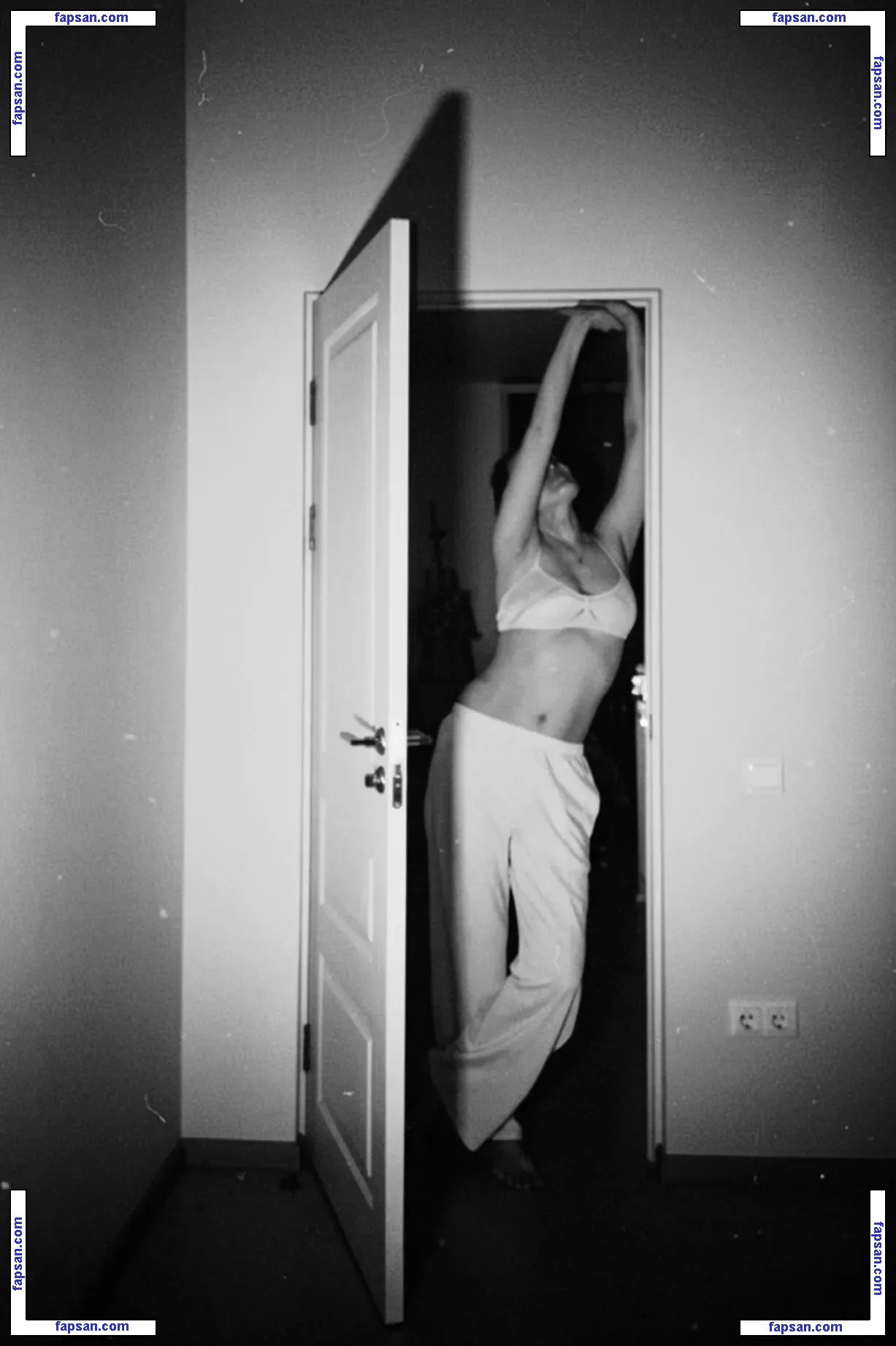 Yapishukino голая фото #0037 с Онлифанс