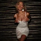 Yara Charry голая #0094