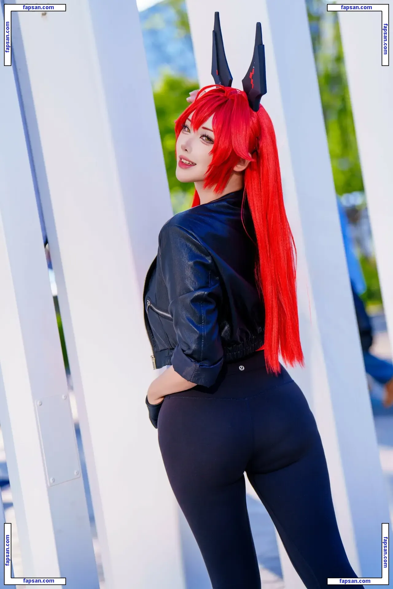 yasal_170 голая фото #0012 с Онлифанс