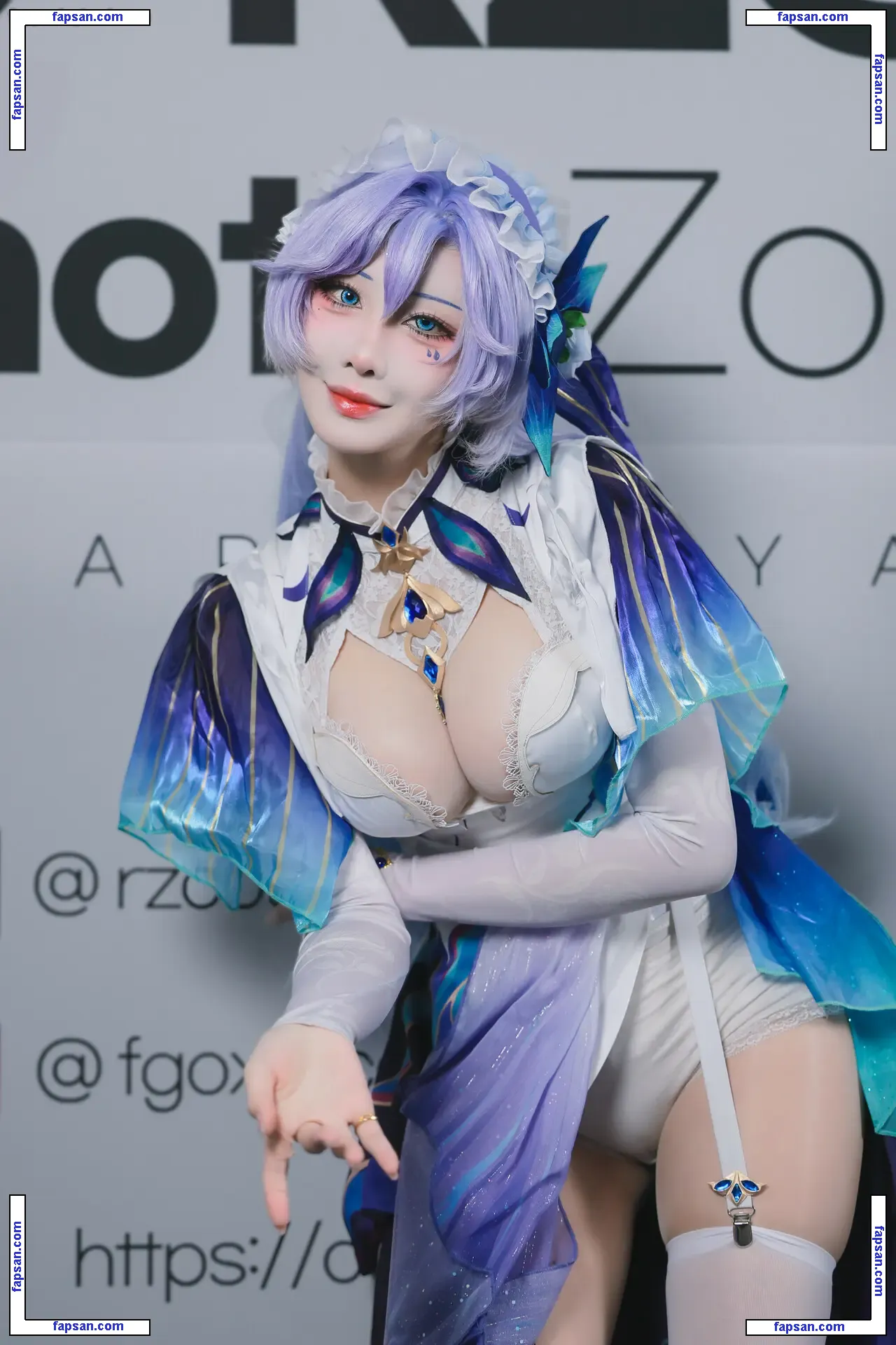 yasal_170 голая фото #0018 с Онлифанс