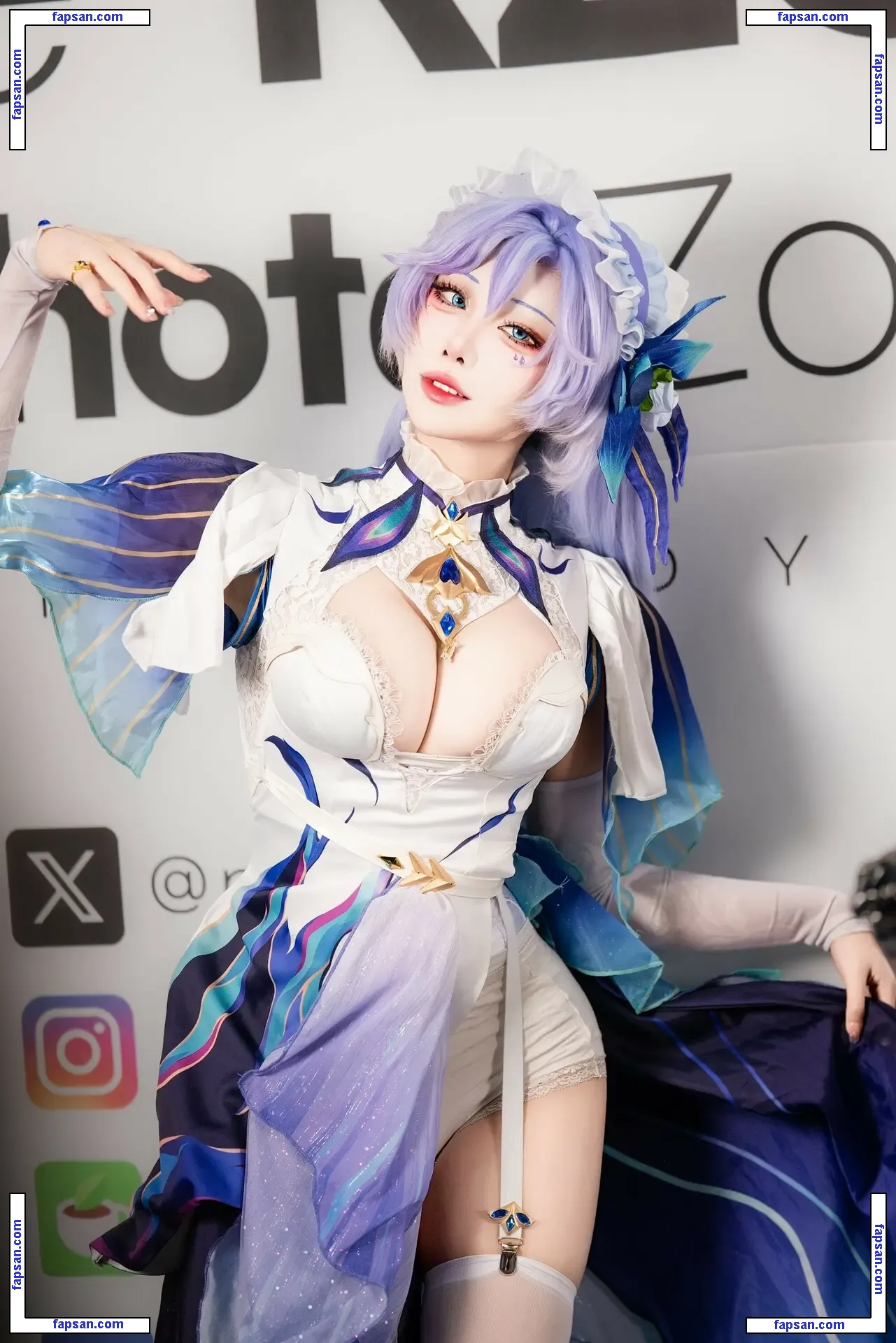 yasal_170 голая фото #0024 с Онлифанс