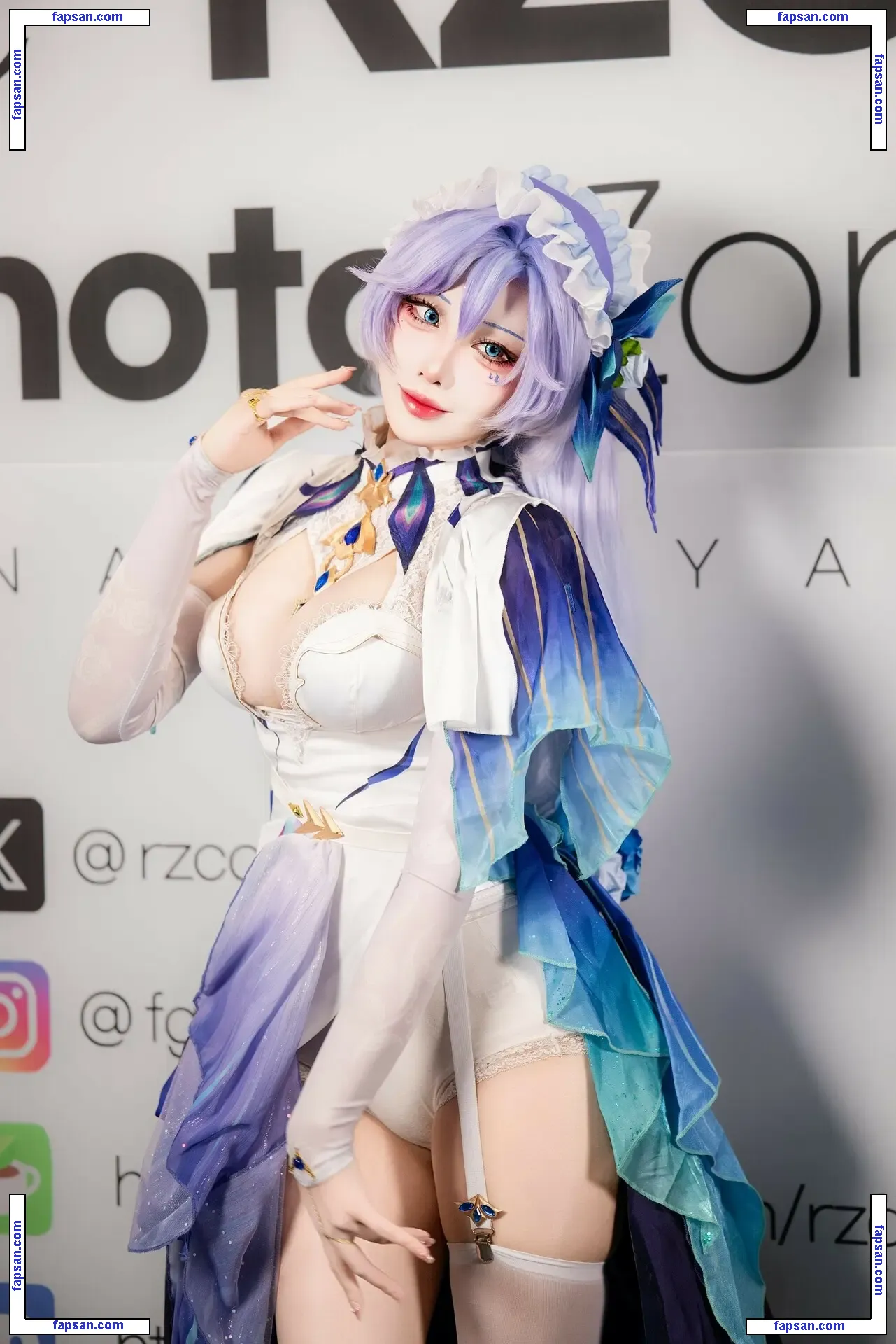 yasal_170 голая фото #0035 с Онлифанс