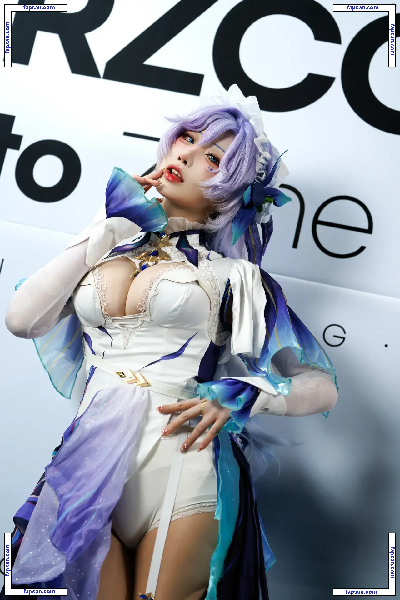 yasal_170 голая фото #0041 с Онлифанс