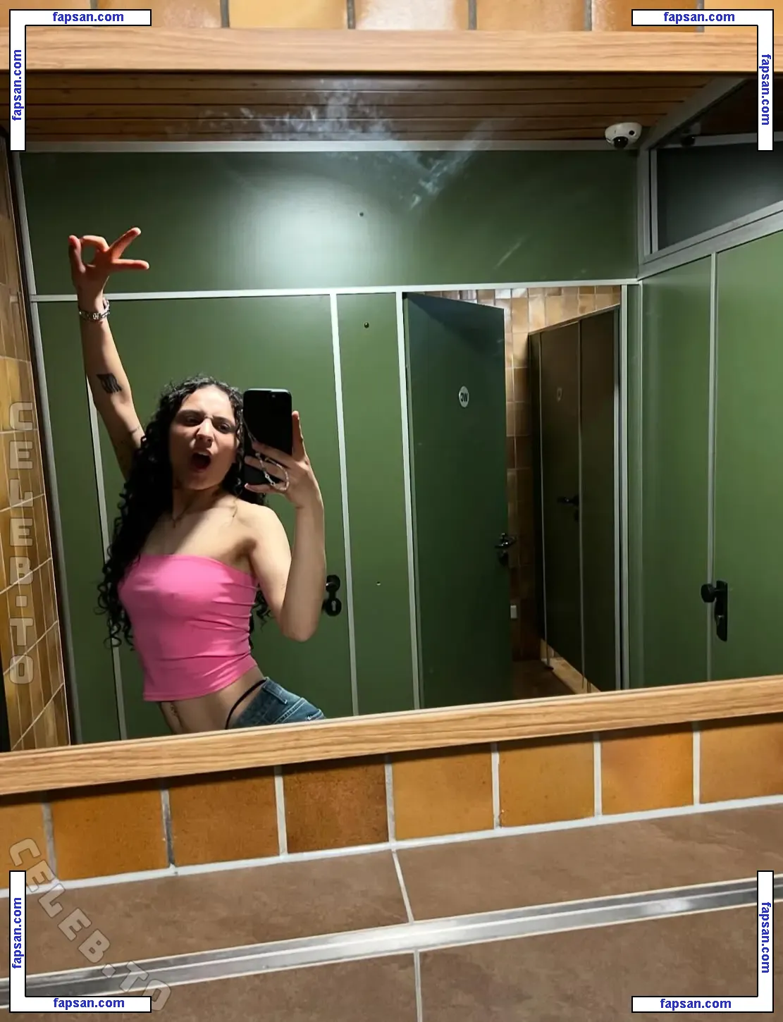 Yasemin Elda голая фото #0001 с Онлифанс