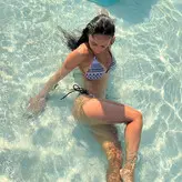 Yasemin Elda голая #0004