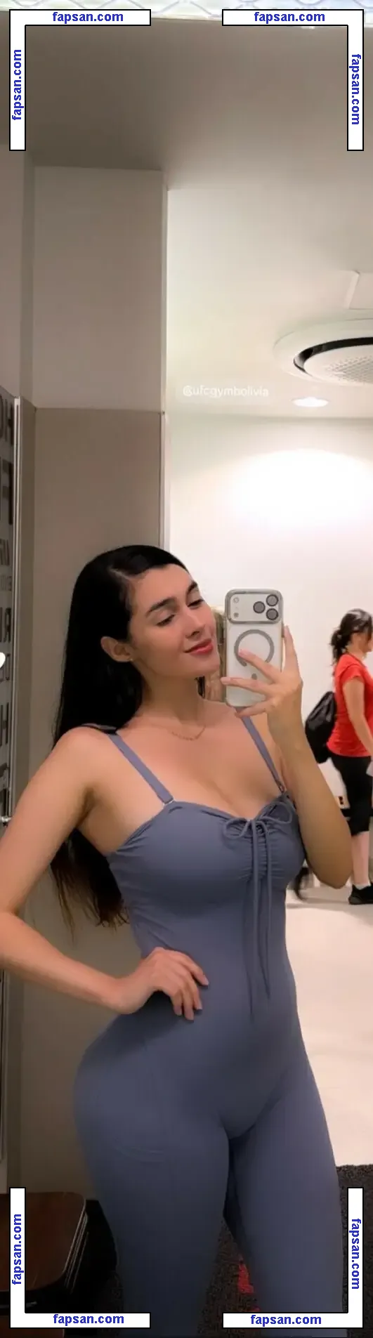 Yasi Alba nude photo #0035 from OnlyFans