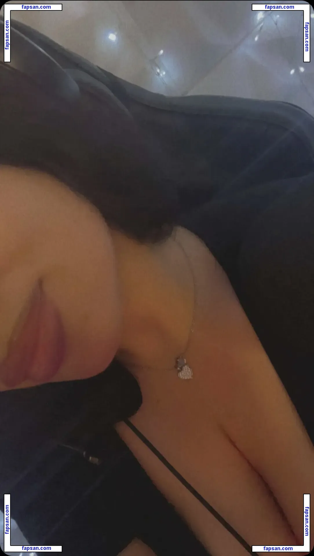 yasilisches nude photo #0031 from OnlyFans
