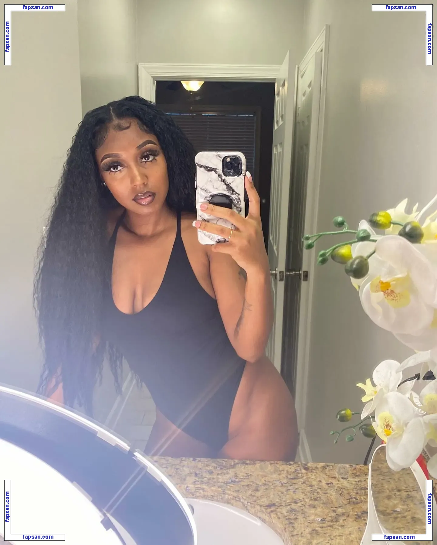 yasmeanmonique nude photo #0015 from OnlyFans