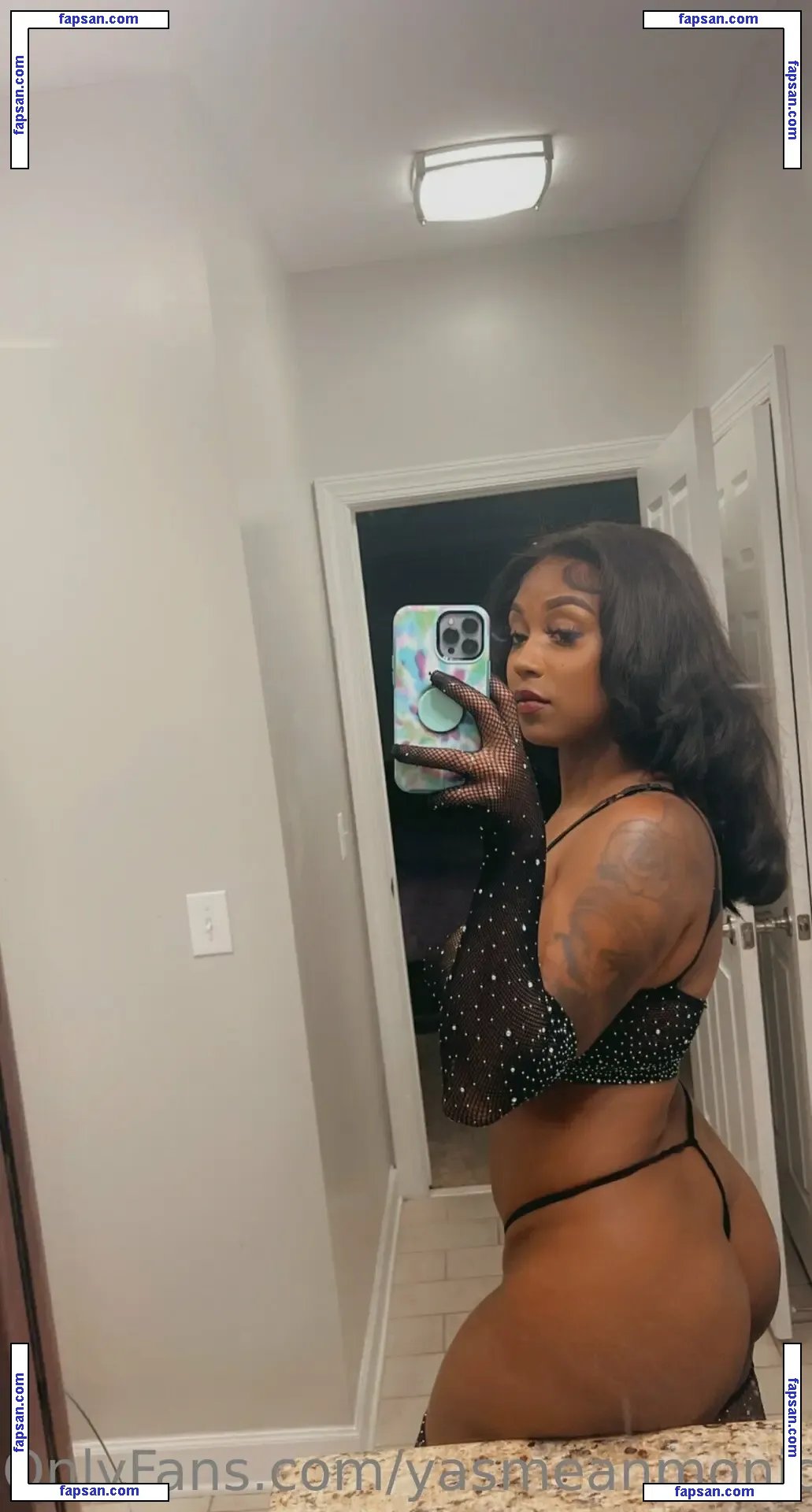 yasmeanmonique nude photo #0031 from OnlyFans