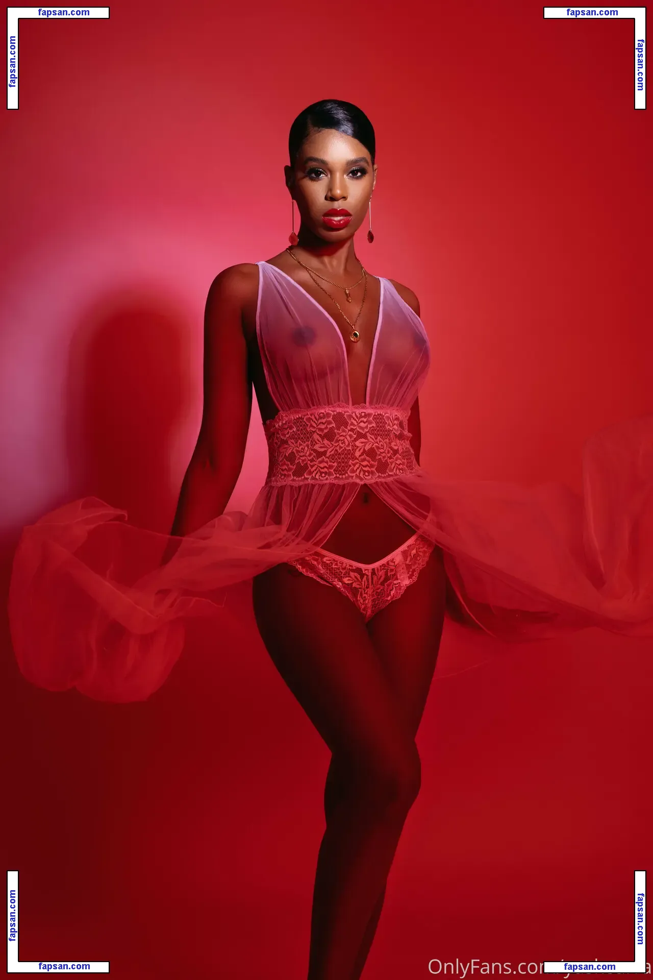 Yasmeen Kearra голая фото #0032 с Онлифанс