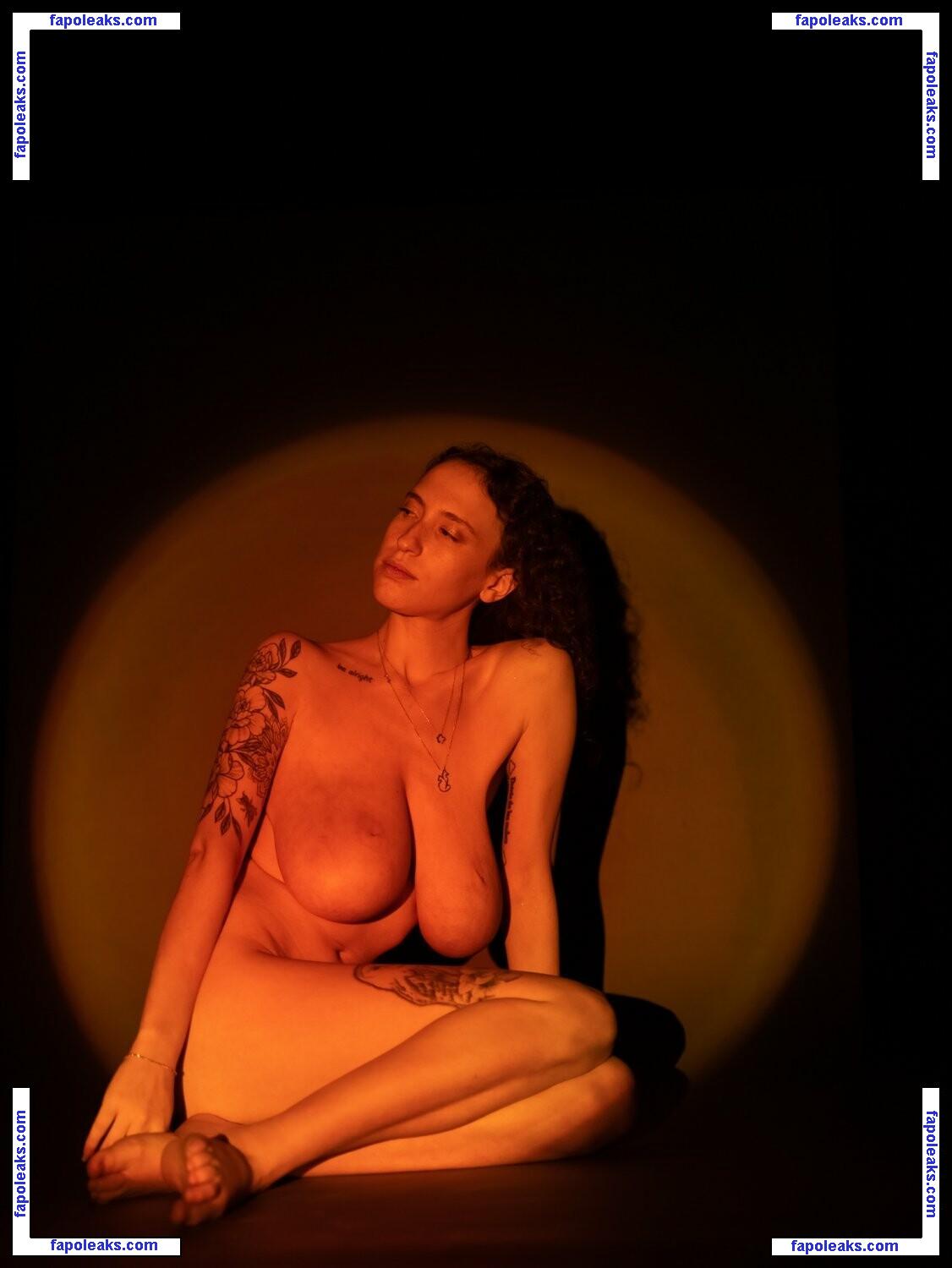 Yasmin Avrahami / aliceeee_watson / jasmins3 nude photo #0158 from OnlyFans