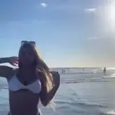 Yasmin Camili голая #0003