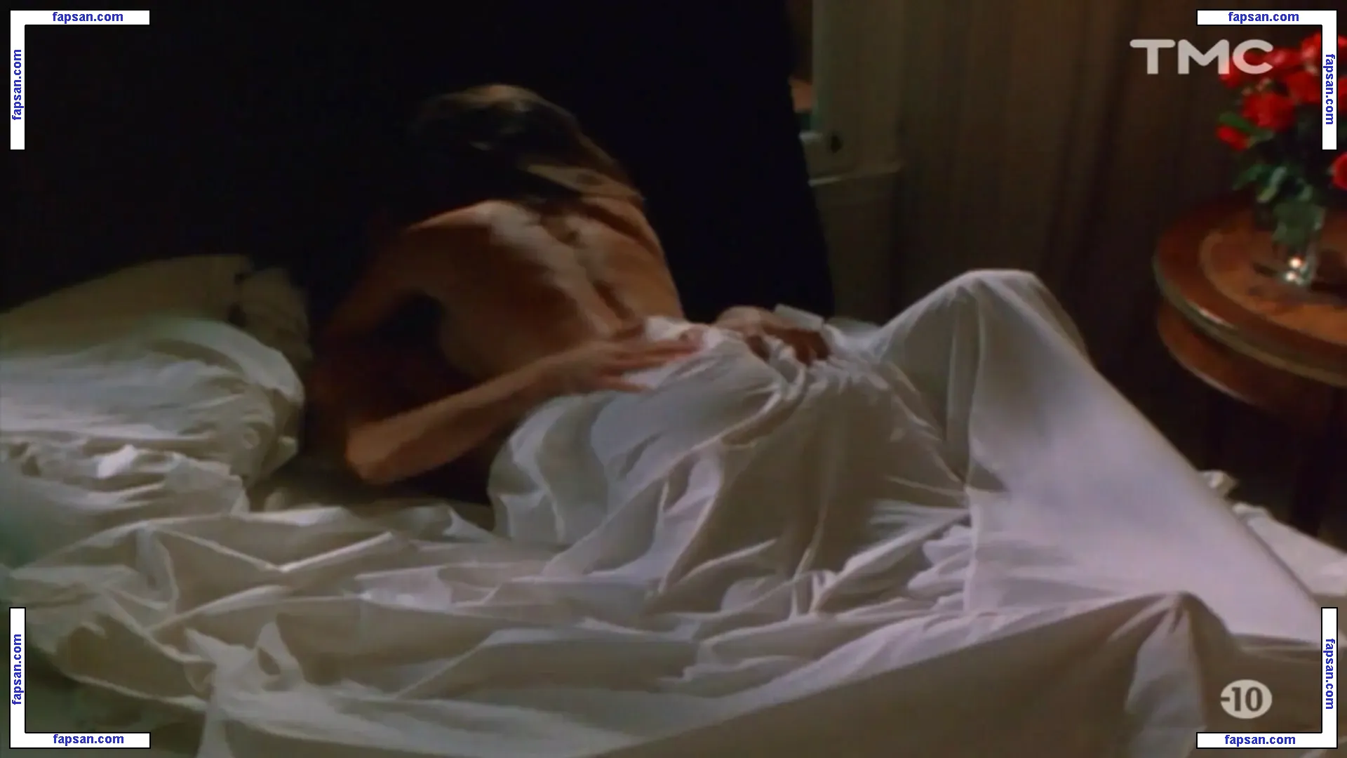 Yasmine Bleeth голая фото #0051 с Онлифанс