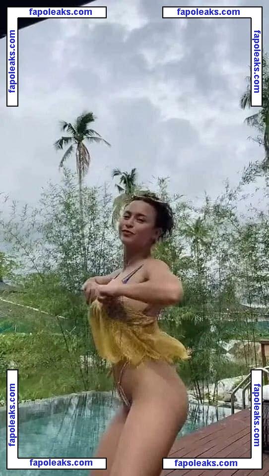 Yassi Pressman / yassipressman / yassizzle nude photo #0001 from OnlyFans