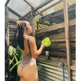 Yassi Pressman голая #0018